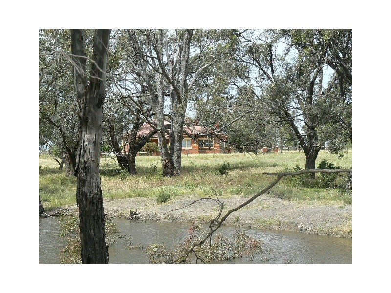 320-323 Carroll Road, Wharparilla VIC 3564