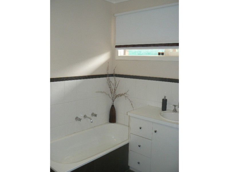 8 Amaroo Court, Echuca VIC 3564