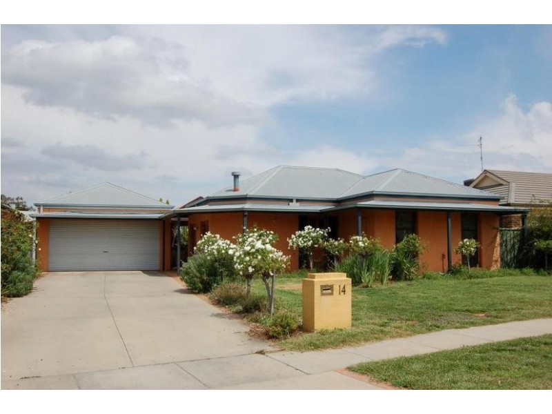 14 Olivia Drive, Moama NSW 2731