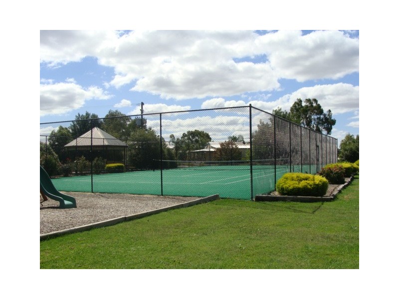 162 Perricoota Road, Moama NSW 2731