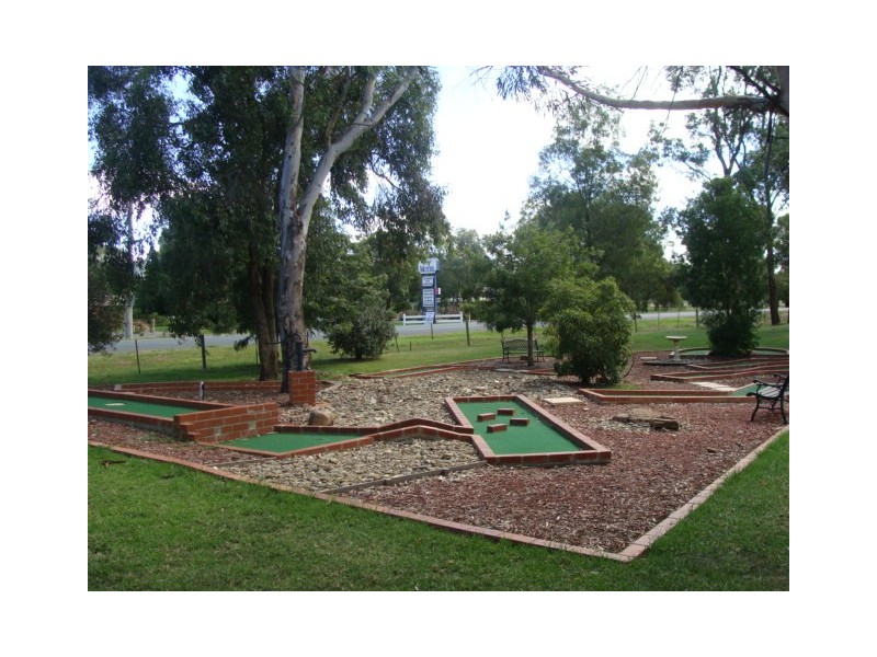 162 Perricoota Road, Moama NSW 2731
