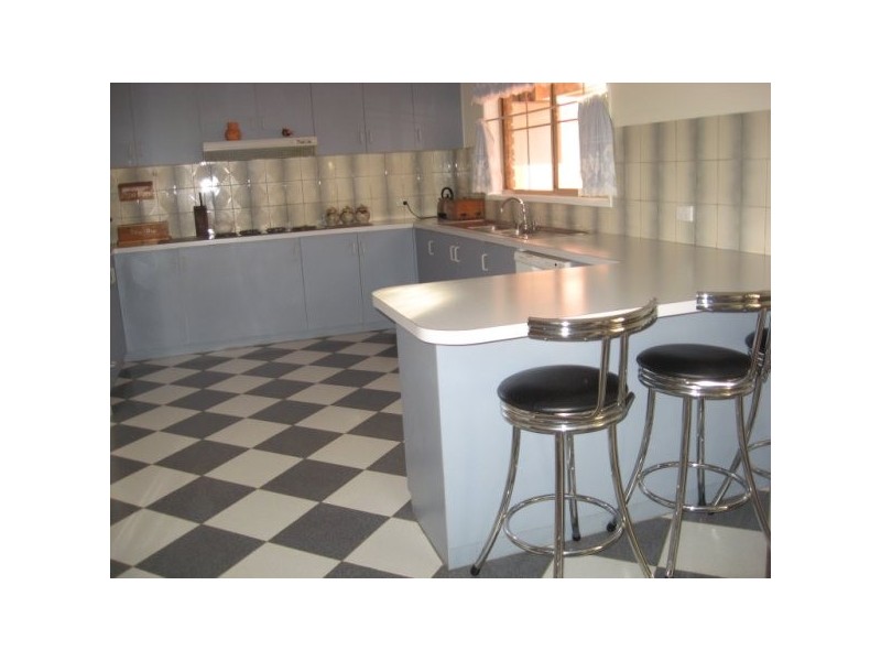 13 Lawrence Street, Mathoura NSW 2710