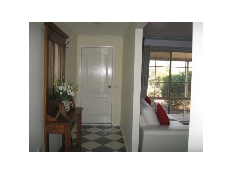 13 Lawrence Street, Mathoura NSW 2710