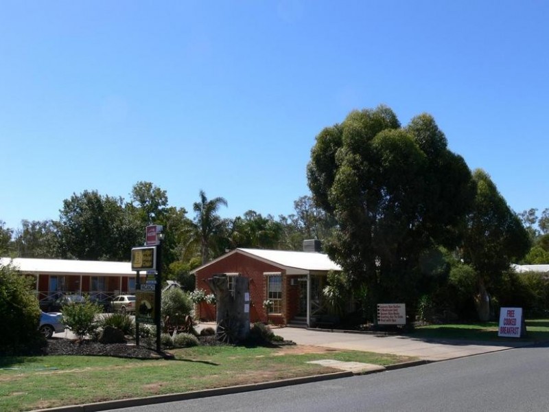 288 Ogilvie Avenue, Echuca VIC 3564