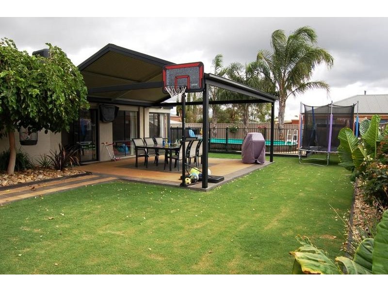 28 Genevieve Avenue, Echuca VIC 3564