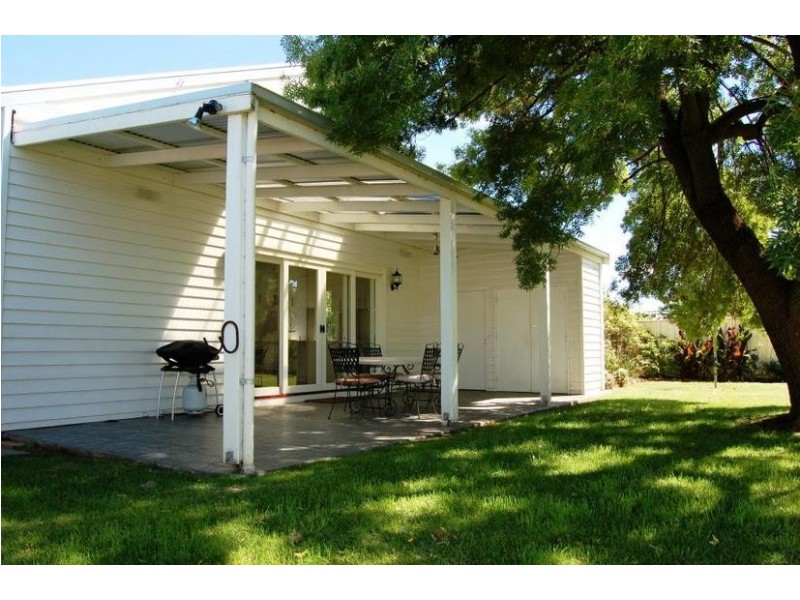 88 Hovell Street, Echuca VIC 3564