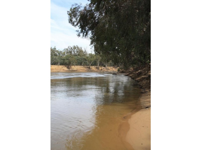 01 Old Barrmah Road, Moama NSW 2731