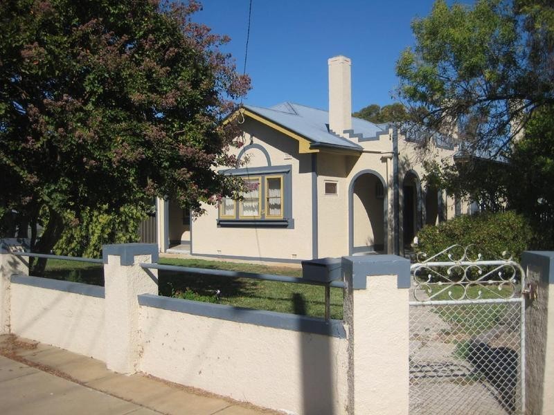 37 Hare Street, Echuca VIC 3564