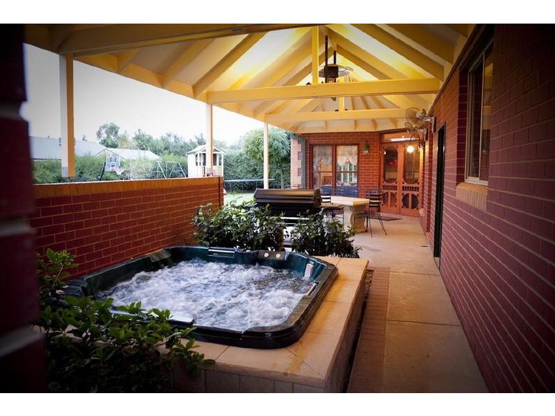 89 Wharparilla Drive, Echuca VIC 3564