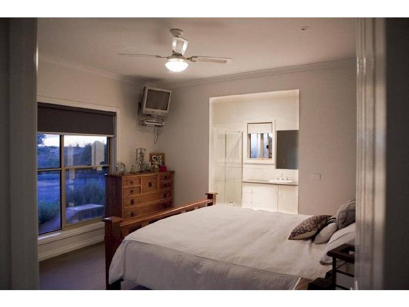 3 Tasman Court, Echuca VIC 3564