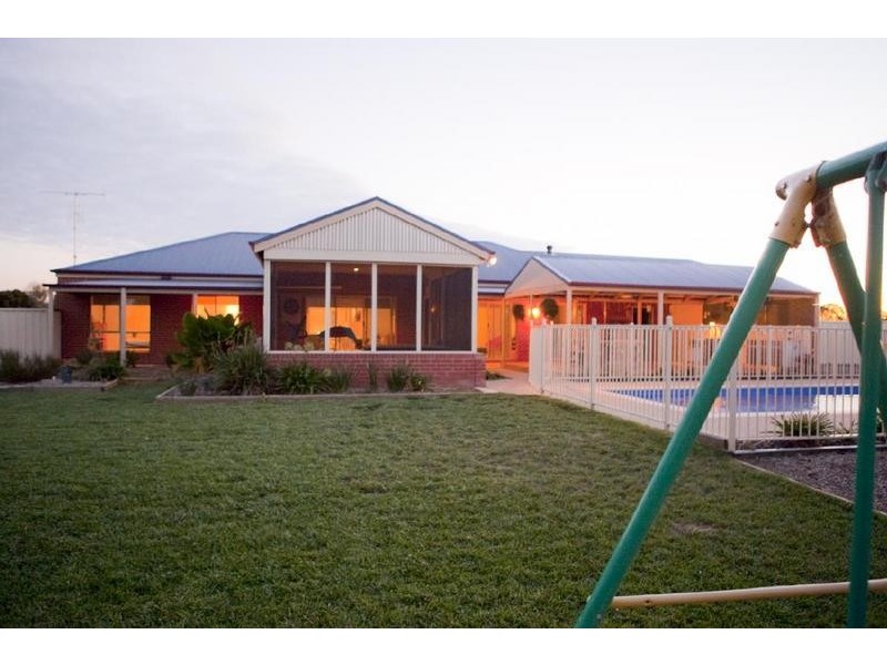 3 Tasman Court, Echuca VIC 3564