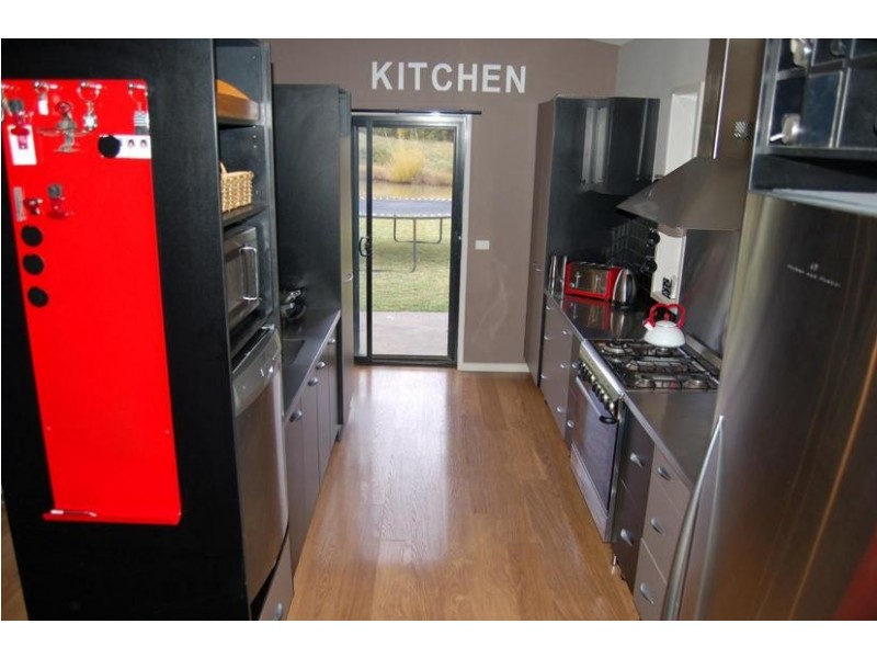 24 Kingfisher Drive West, Moama NSW 2731