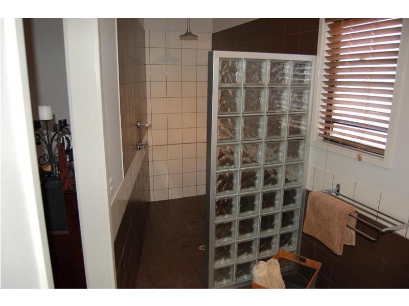 24 Kingfisher Drive West, Moama NSW 2731