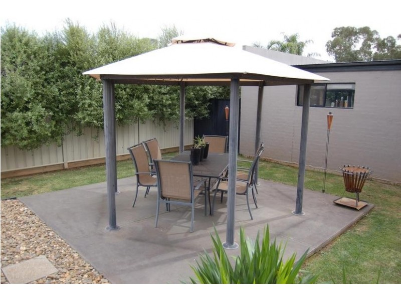 24 Kingfisher Drive West, Moama NSW 2731