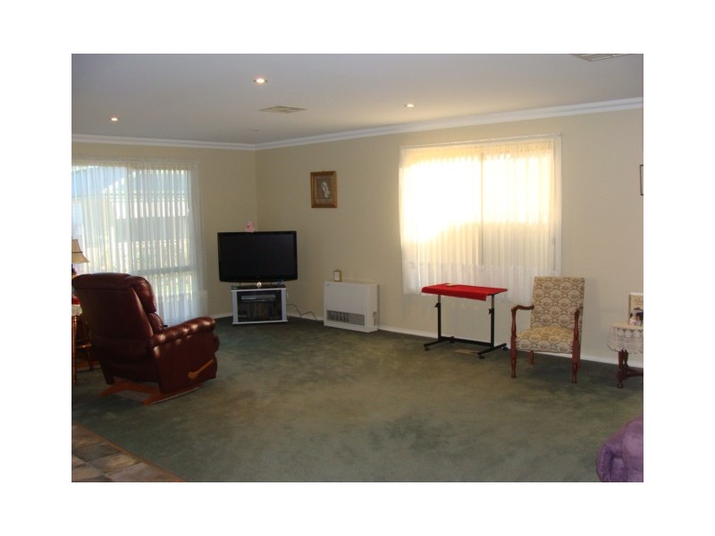 3 Swan Boulevard, Moama NSW 2731