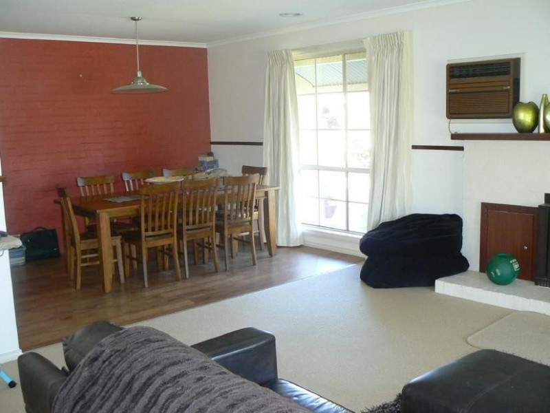 6 Canberra Court, Moama NSW 2731