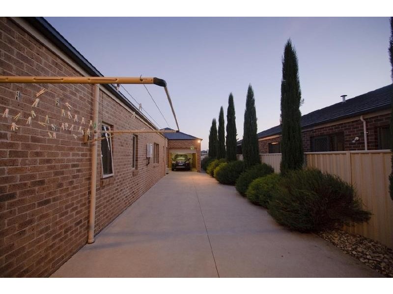 39 Glencoe Boulevard, Moama NSW 2731