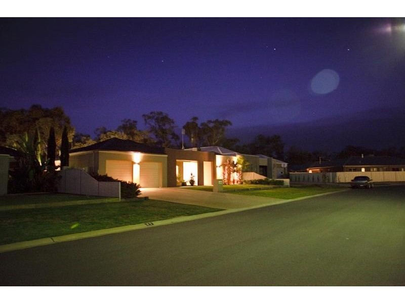 39 Glencoe Boulevard, Moama NSW 2731