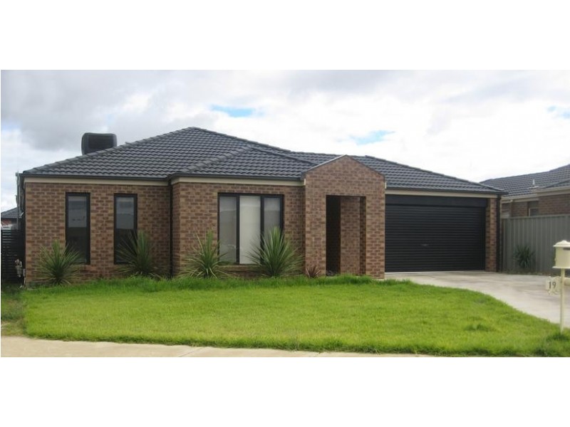 19 Elm Street, Echuca VIC 3564