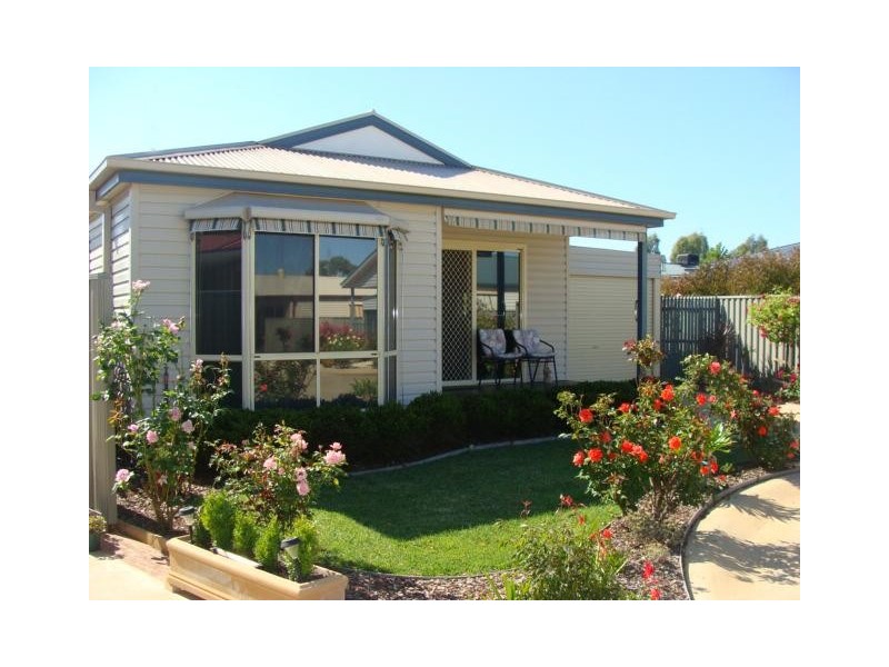 001 Cobb Highway, Moama NSW 2731