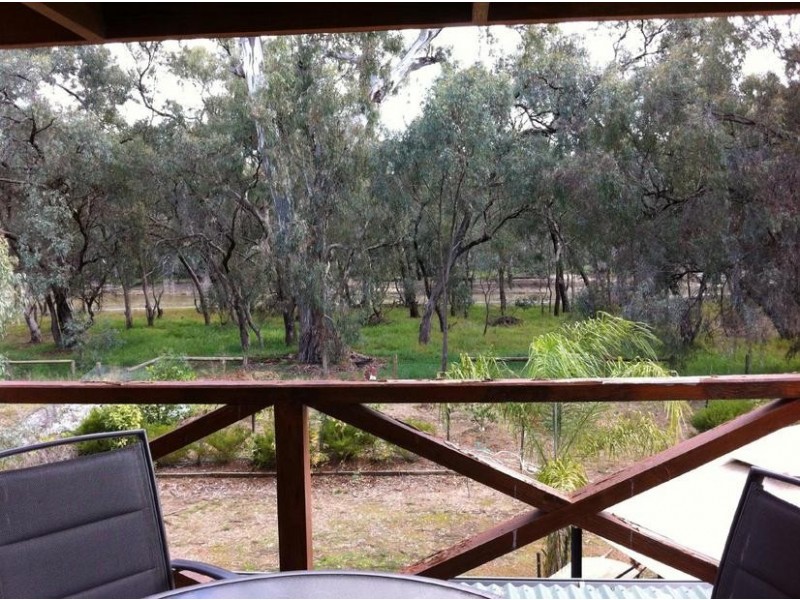 2 Riverview Drive, Barmah VIC 3639