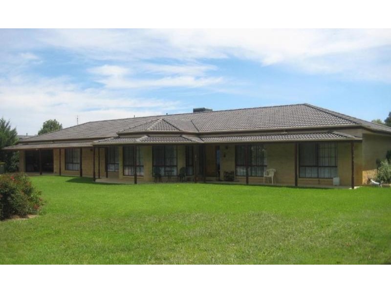 7 Schoeffel Drive, Echuca VIC 3564