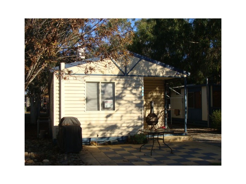 Cabin 220 Old Barmah Road, Moama NSW 2731