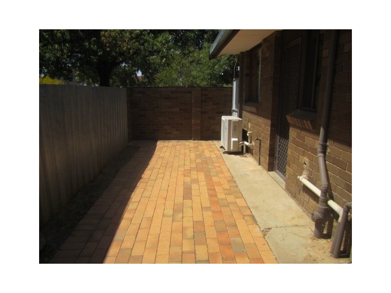 1/37 Premier Street, Echuca VIC 3564