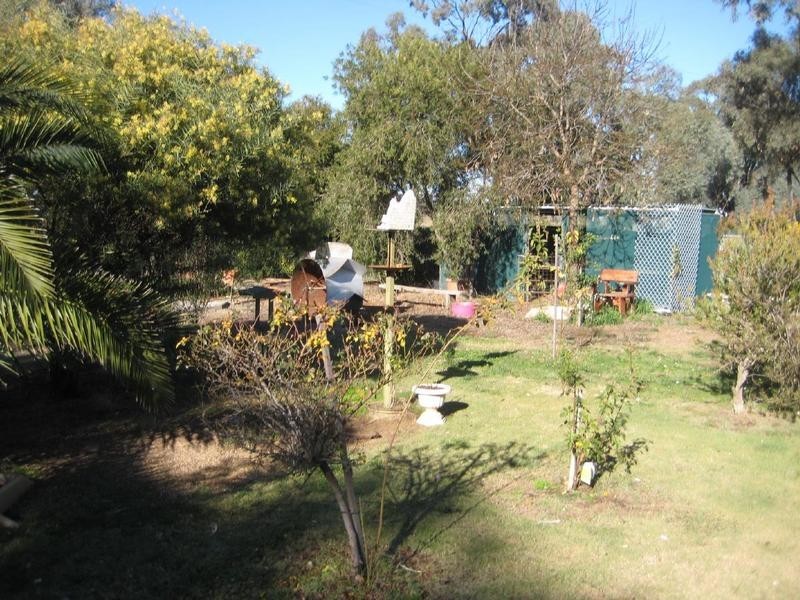 34 Moor Street, Barmah VIC 3639