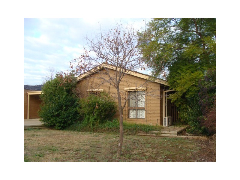 19 Rutley Crescent, Echuca VIC 3564
