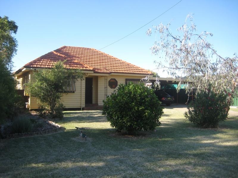 37 KINSEY STREET, Moama NSW 2731