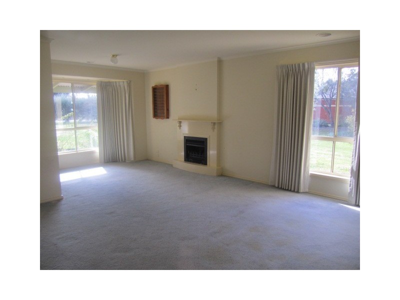 17 Charters Drive, Moama NSW 2731