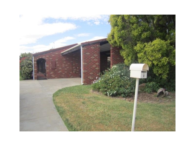 2 Rosendale Court, Echuca VIC 3564