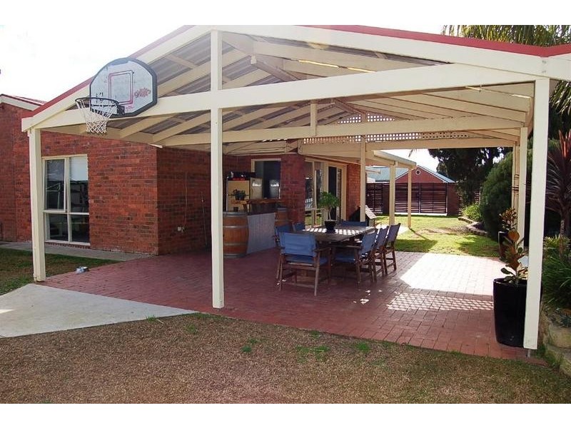 40 Adelaide Crescent, Echuca VIC 3564