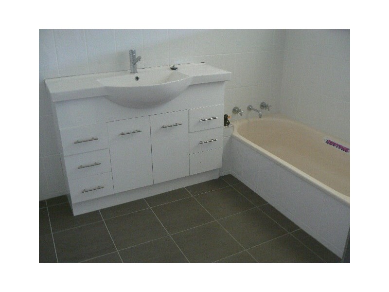 18 Popplewell Street, Moama NSW 2731