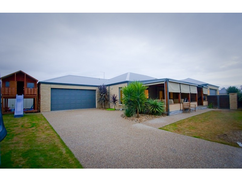 20 Forfar Drive, Moama NSW 2731
