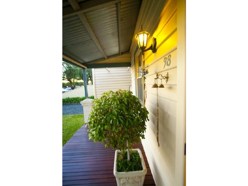 1/98 Sutton Street, Echuca VIC 3564