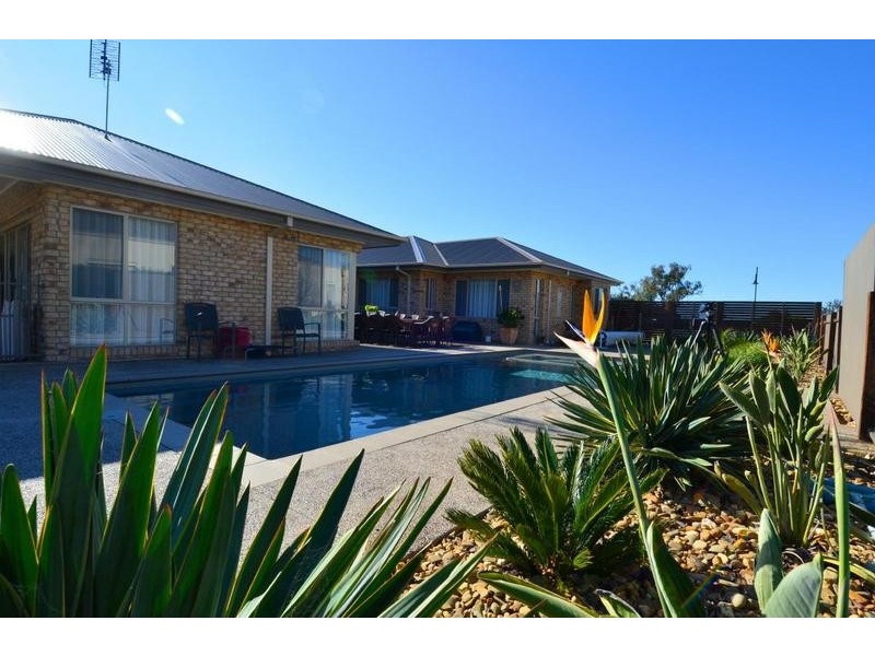 5a Cabernet Drive, Moama NSW 2731