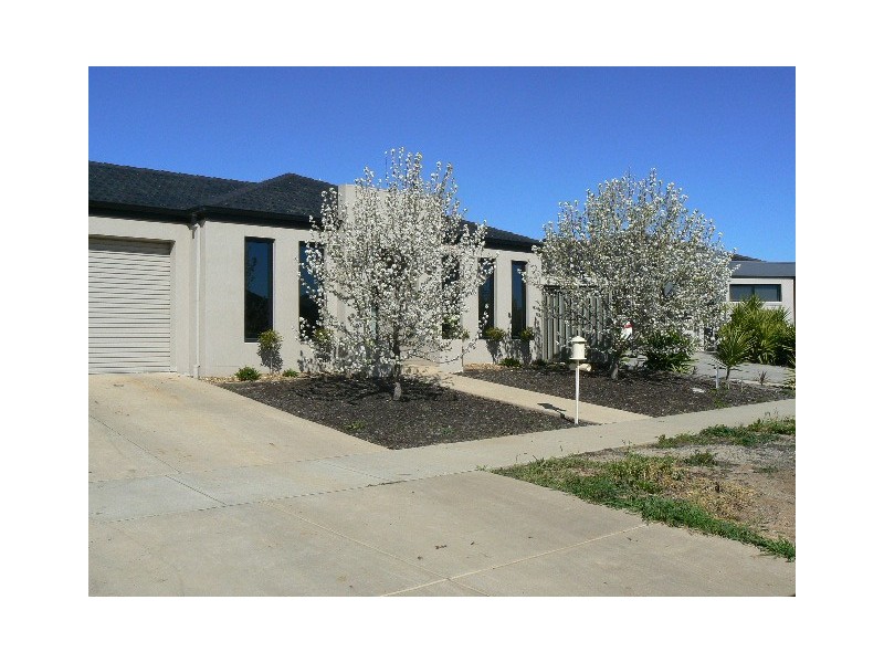 47 Declan Way, Echuca VIC 3564