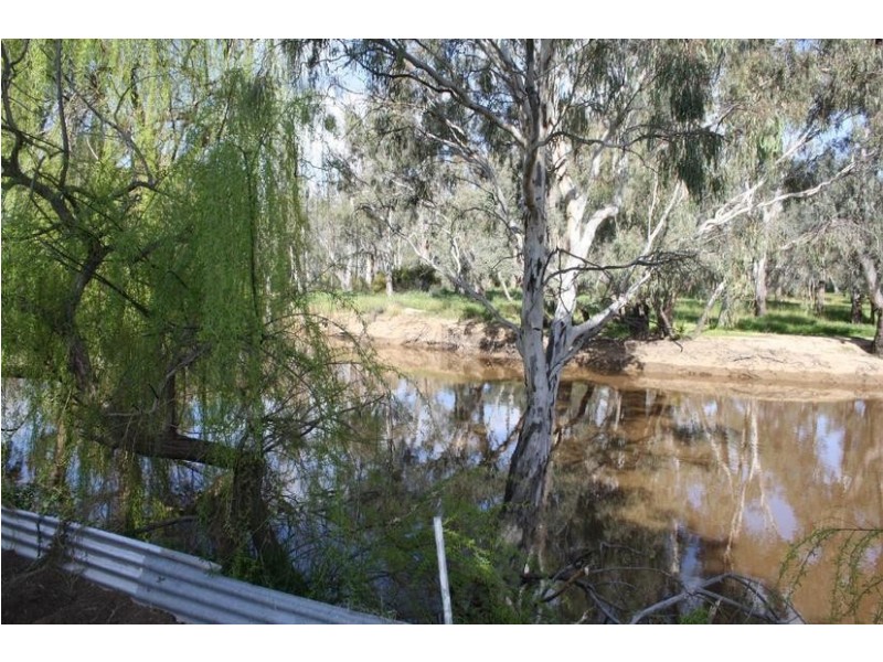 527 – 529 High Street, Echuca VIC 3564