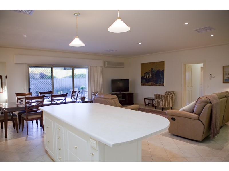 12 Murphy Way, Echuca VIC 3564