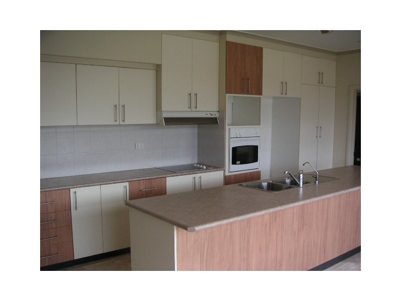 46 Ogilvie Avenue, Echuca VIC 3564