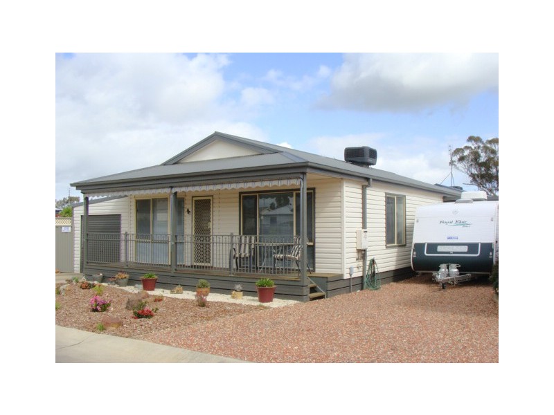 8 Billabong Court, Moama NSW 2731