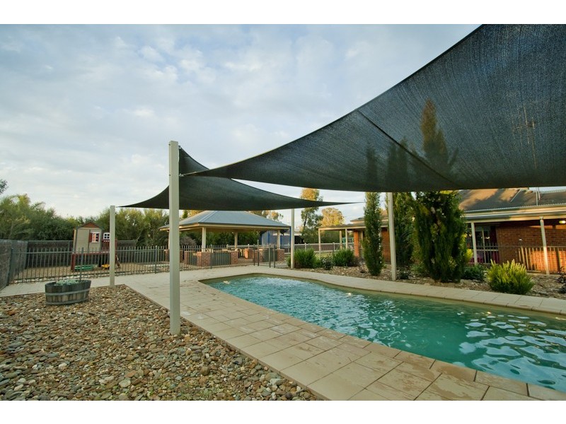 25 Wharparilla Drive, Echuca VIC 3564