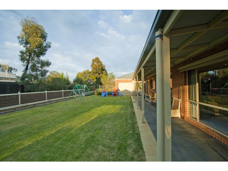 25 Wharparilla Drive, Echuca VIC 3564