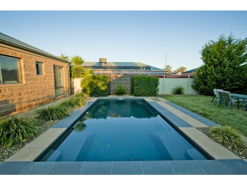 2 Dundee Court, Moama NSW 2731