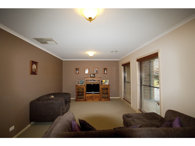 2 Dundee Court, Moama NSW 2731