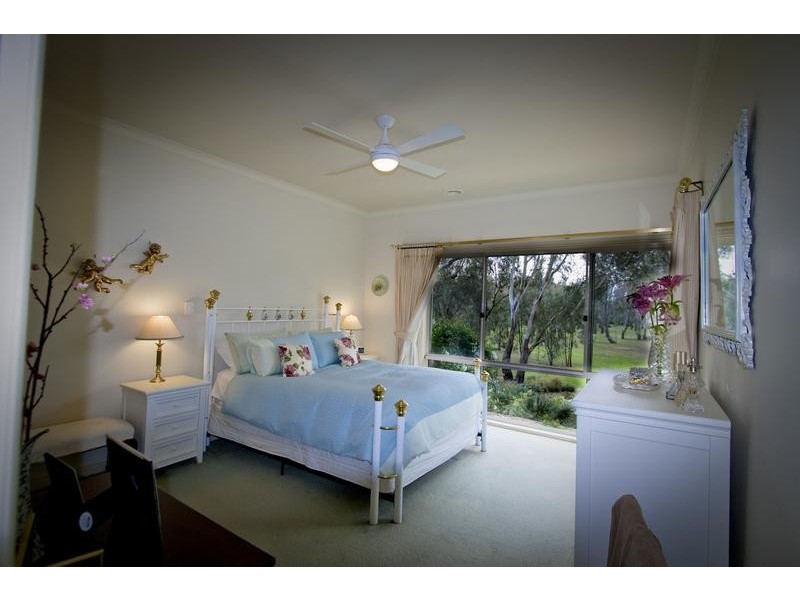 66 Wharparilla Drive, Echuca VIC 3564