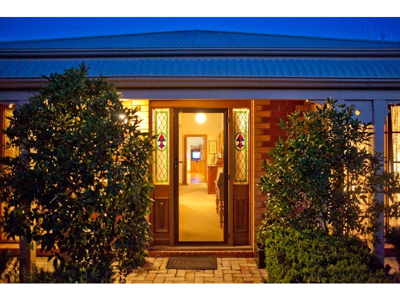 60 Hopwood Street, Echuca VIC 3564