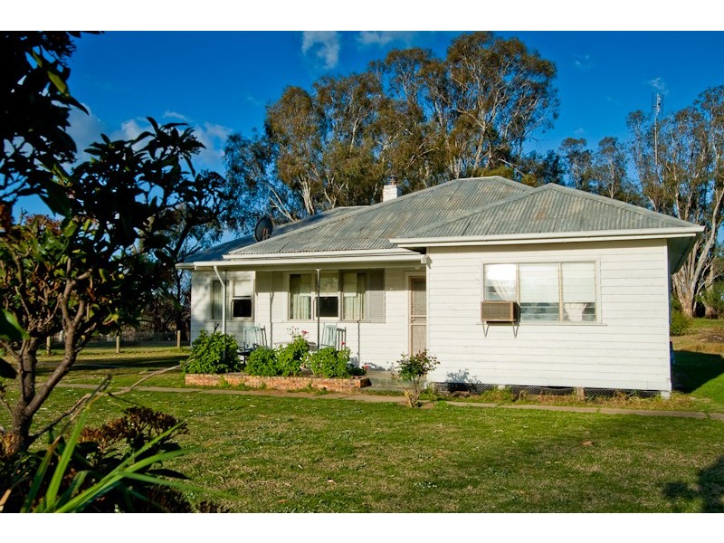 258 Patho School Road, Patho VIC 3564